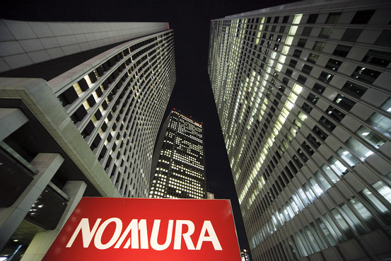 Nomura: рост евро и фунта против доллара подходит к концу